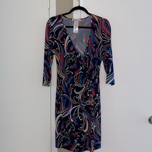 Laundry Retro 70s vibe mock wrap dress. Size 10